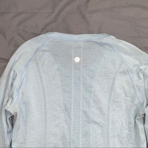 Lululemon Swiftly Tech Long Sleeve Shirt Size 6